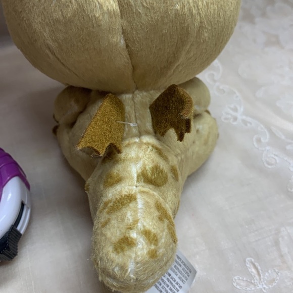 Spin Master 2017 How to Train Your Dragon Meatlug 6" Plush - Picture 6 of 7